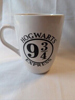 Hogwarts Express Ceramic Mug (Made With Cricut)